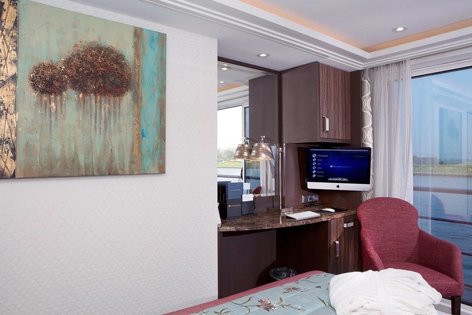 AmaWaterways River Cruises - AmaReina - C .jpg